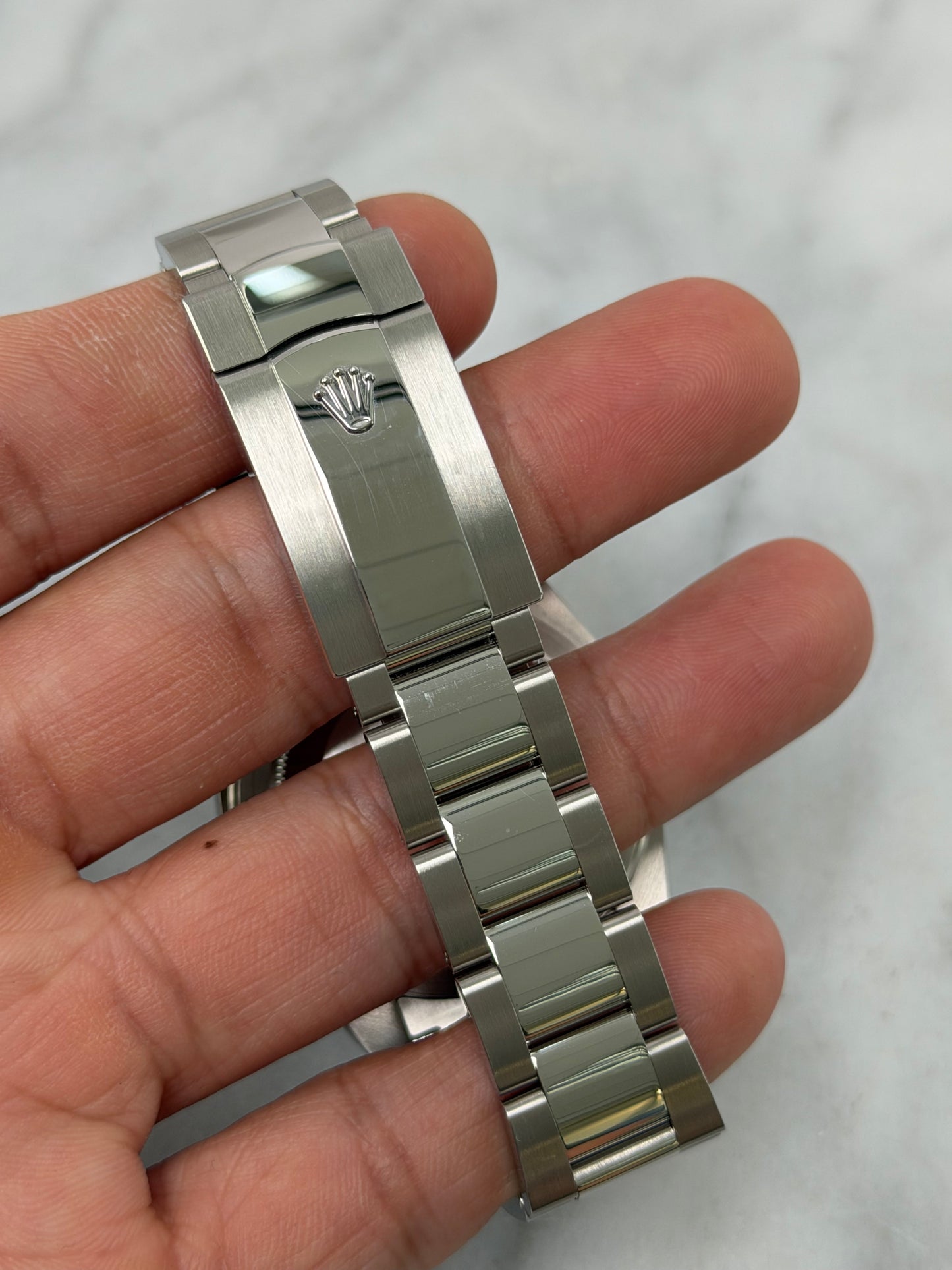 2025 126334 Oyster Black Index Preowned Complete