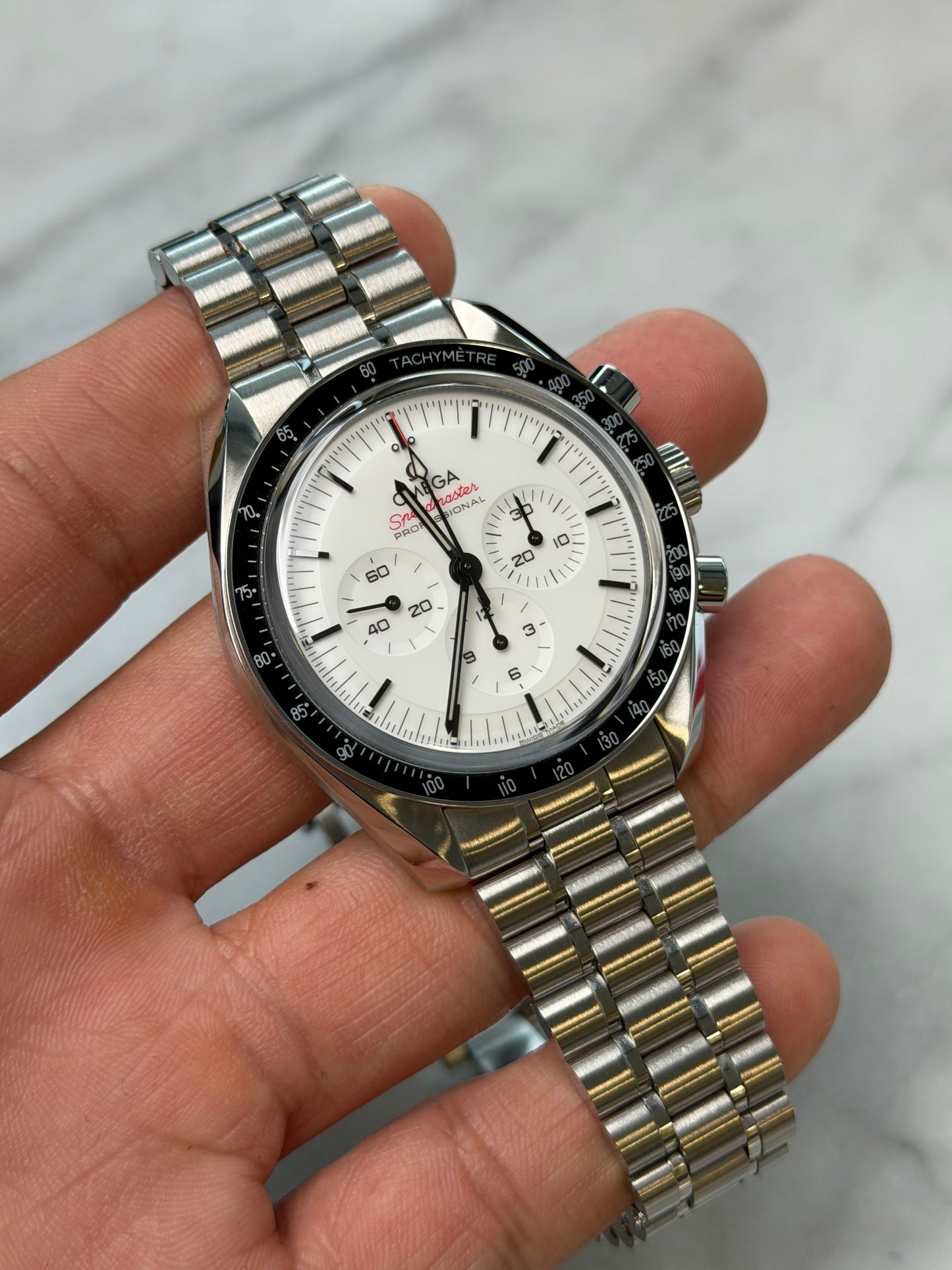 2024 310.30.42.50.04.001 White Speedmaster Preowned Good Complete