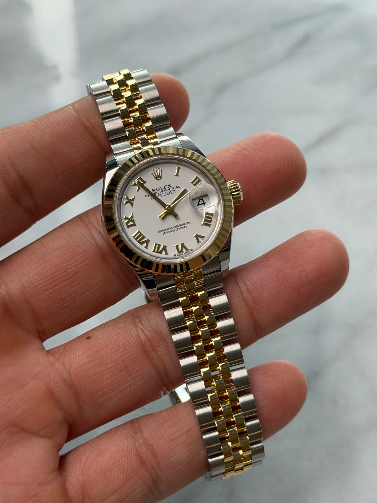 2026 279173 Jubilee White Roman DJ28 New Complete