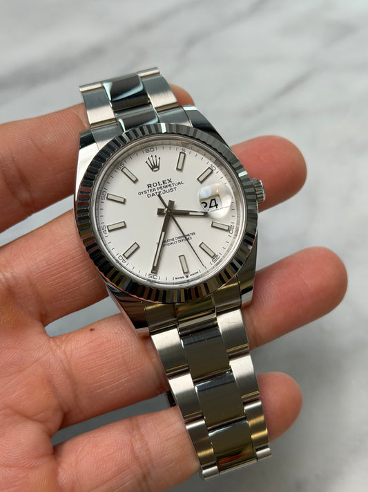 2021 126334 Oyster White Index Preowned Complete