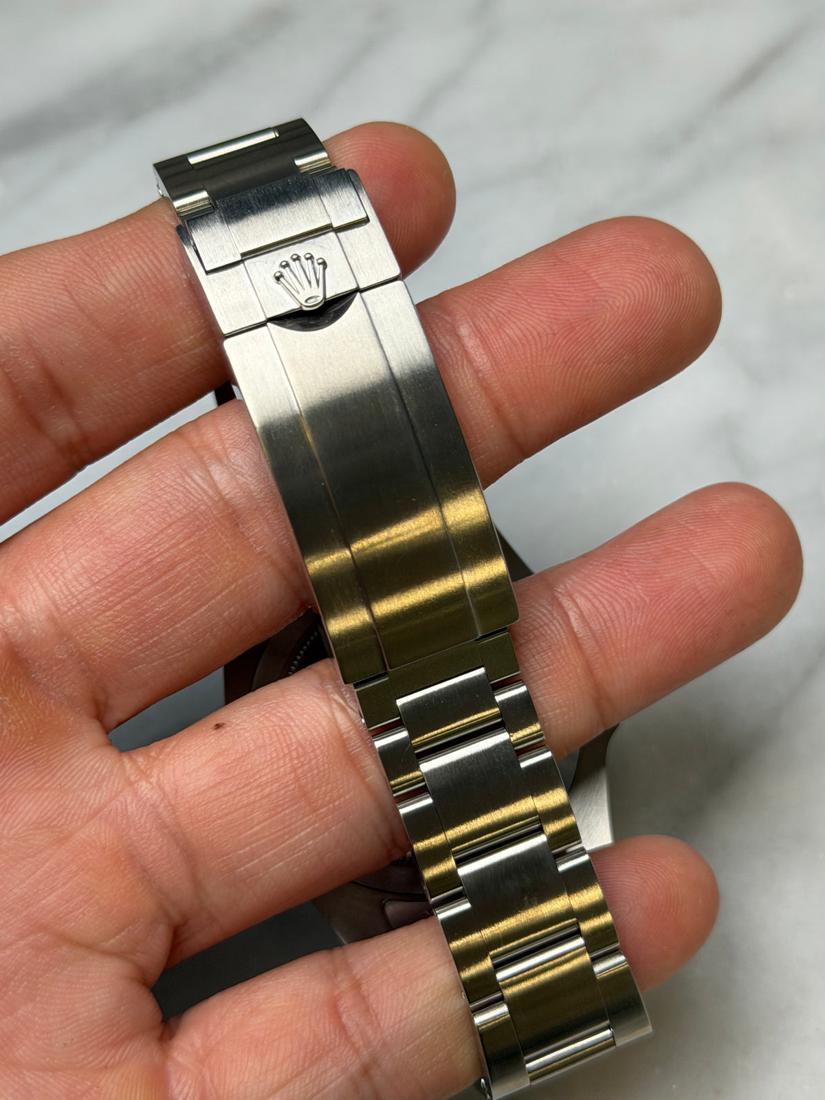 2016 116610LN Sub Date Preowned Good Complete