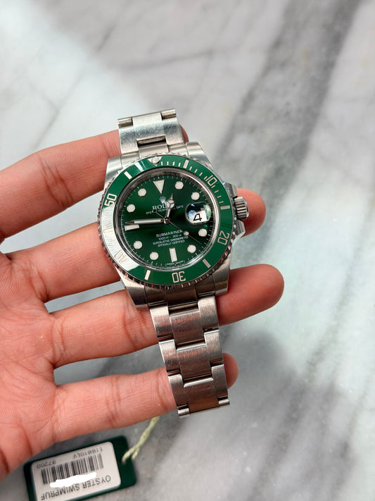 2016 116610LV Hulk Preowned Complete w/ White Tag