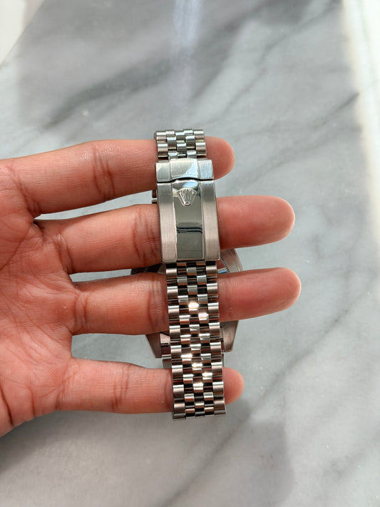 2023 126334G Jubilee Black Diamond Preowned Good Complete