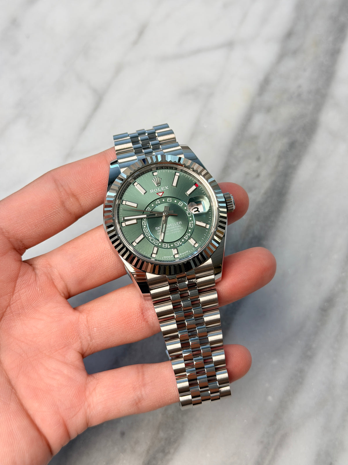 2026 336934 Jubilee Green Sky New Complete
