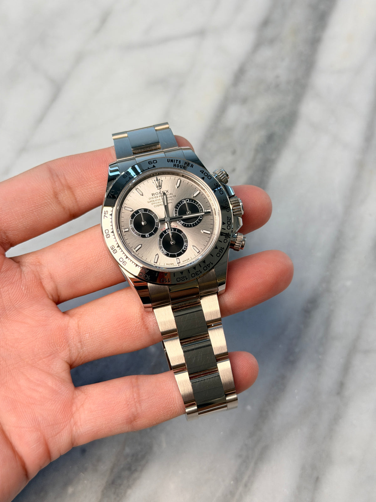 2023 126509 Silver Preowned Complete