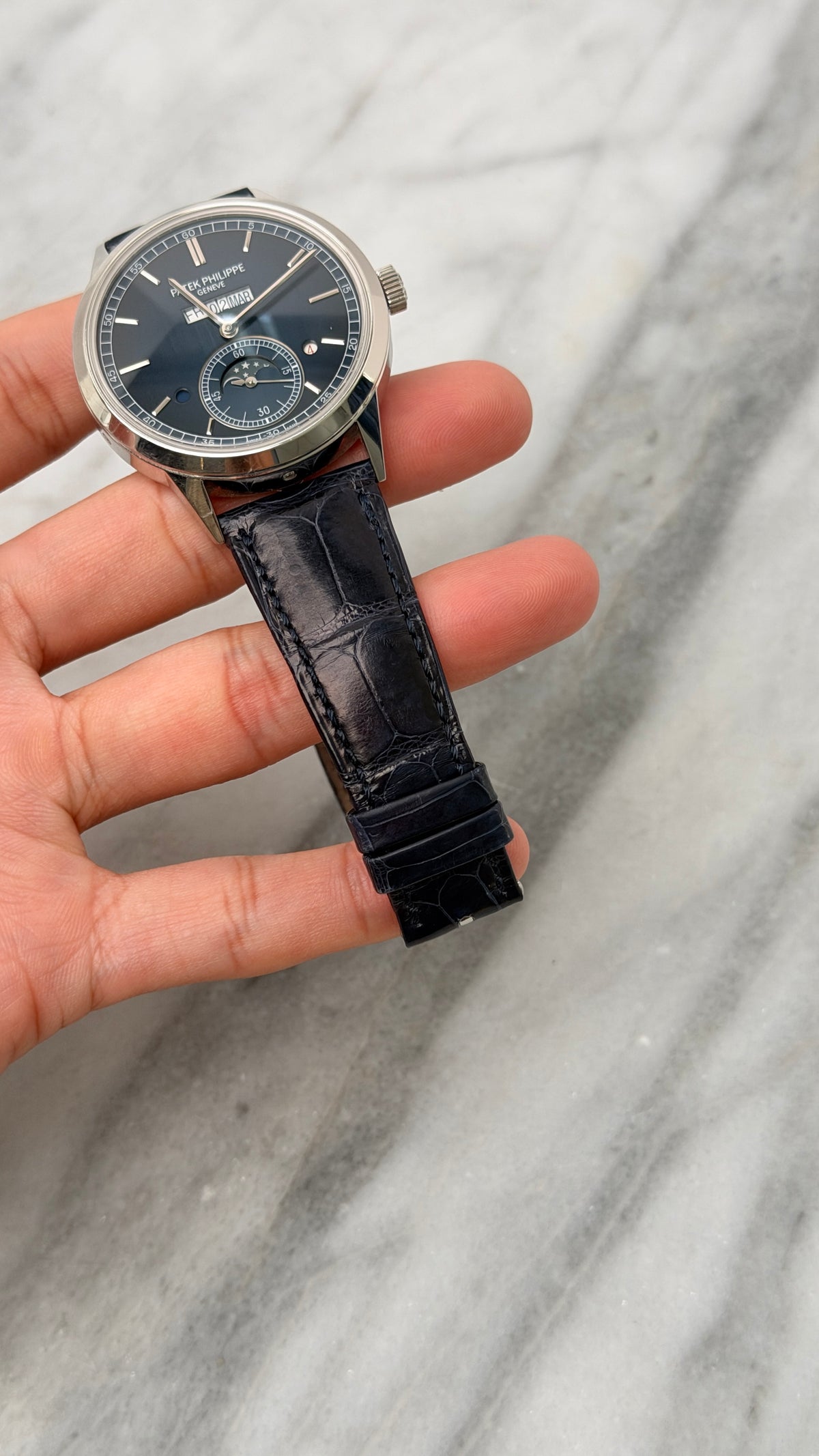 2021 5236P-001 Blue Perpetual Calendar Preowned Complete, Missing Pusher Tool