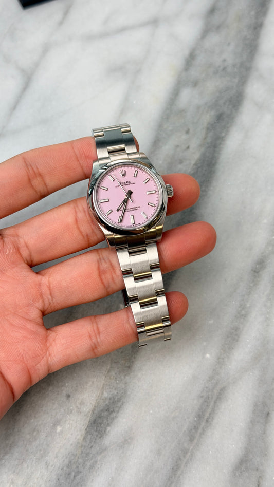 2020 277200 Candy Pink OP31 Preowned Good NFC Complete