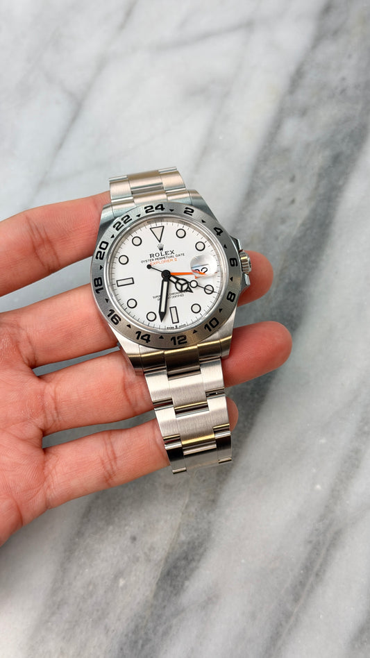 2022 226570 Polar Preowned and Polished Complete