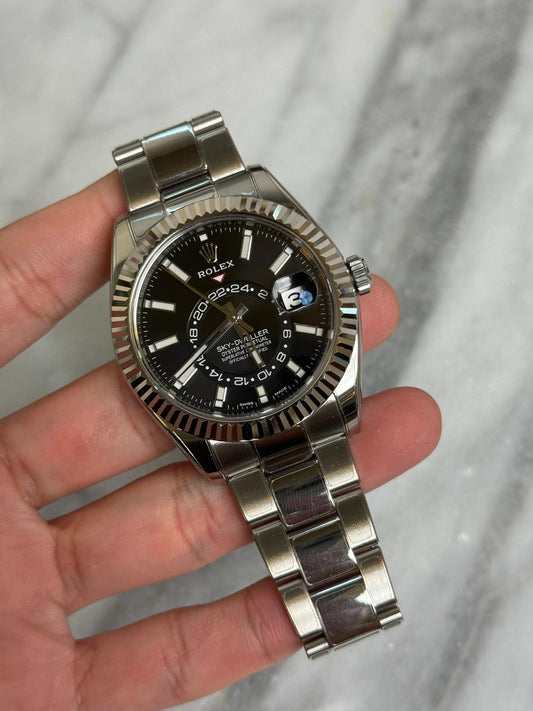2020 326934 Oyster Black Sky Preowned Complete