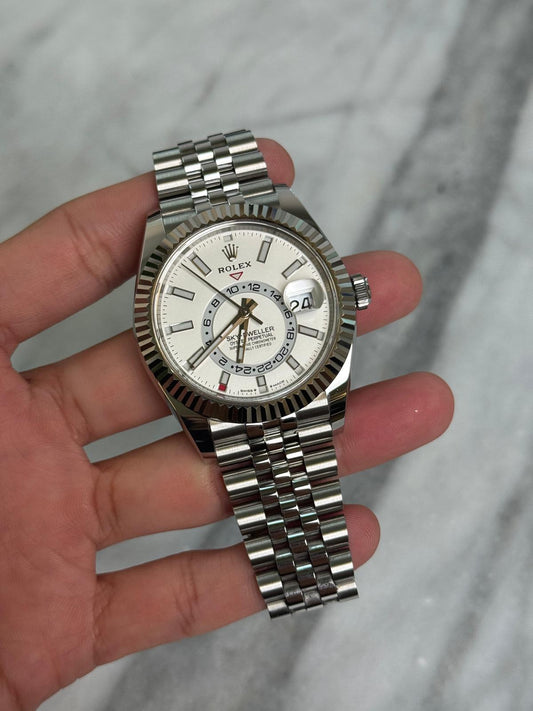 2024 336934 Jubilee White Sky Preowned Complete