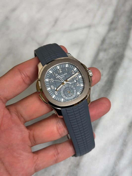 2024 5164G-001 Blue Aquanaut Like New Complete