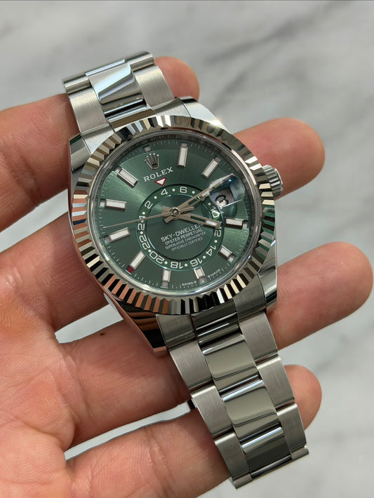 2026 336934 Oyster Green Sky New Complete