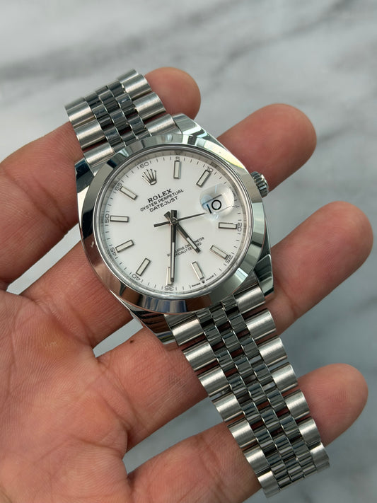 2023 126300 Jubilee White Index Preowned Complete