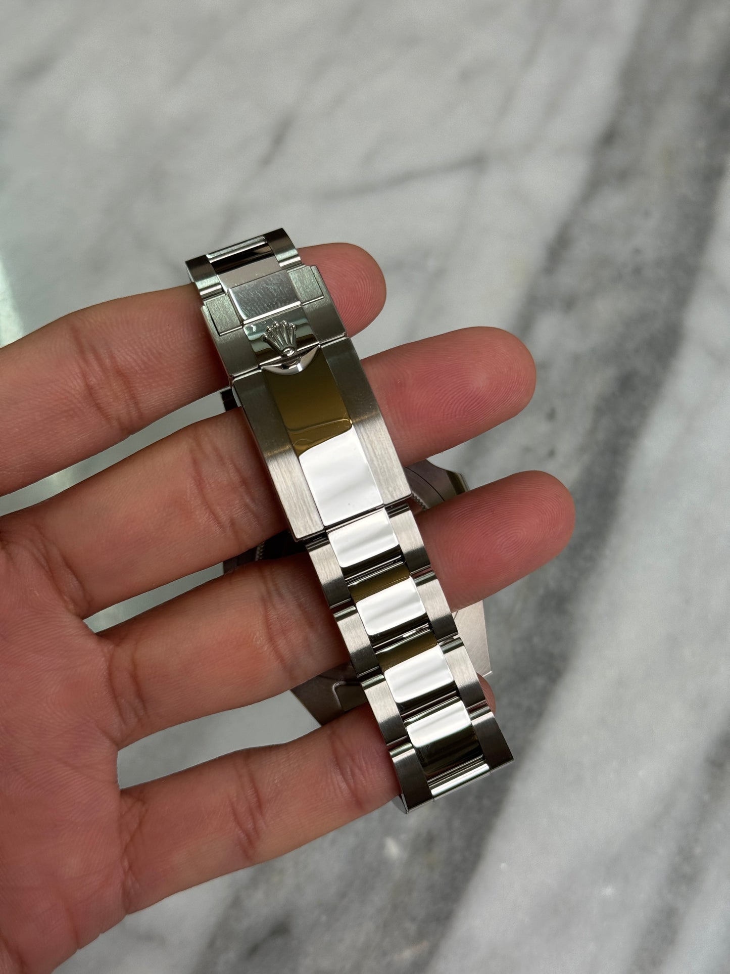 2022 126710BLNR Oyster Batman Preowned and Polished Complete