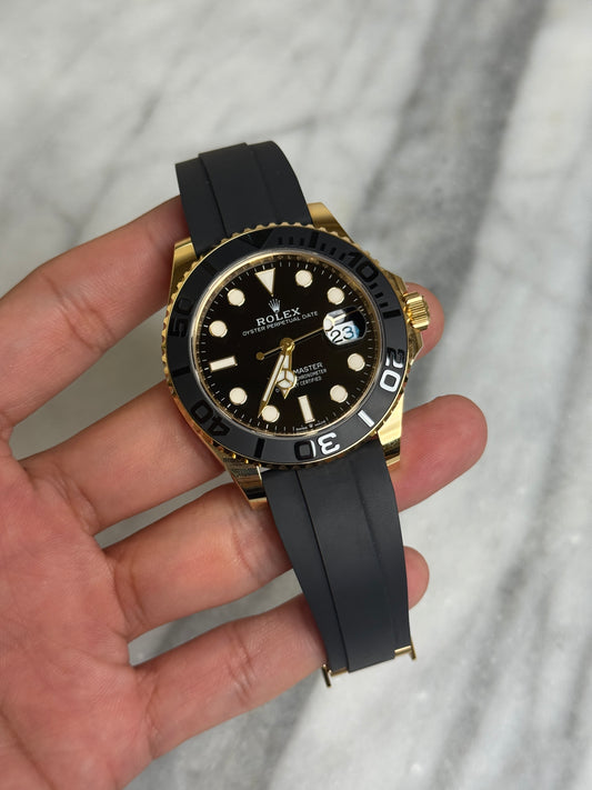 2024 226658 YG YM42, DE Straps Like New, Complete