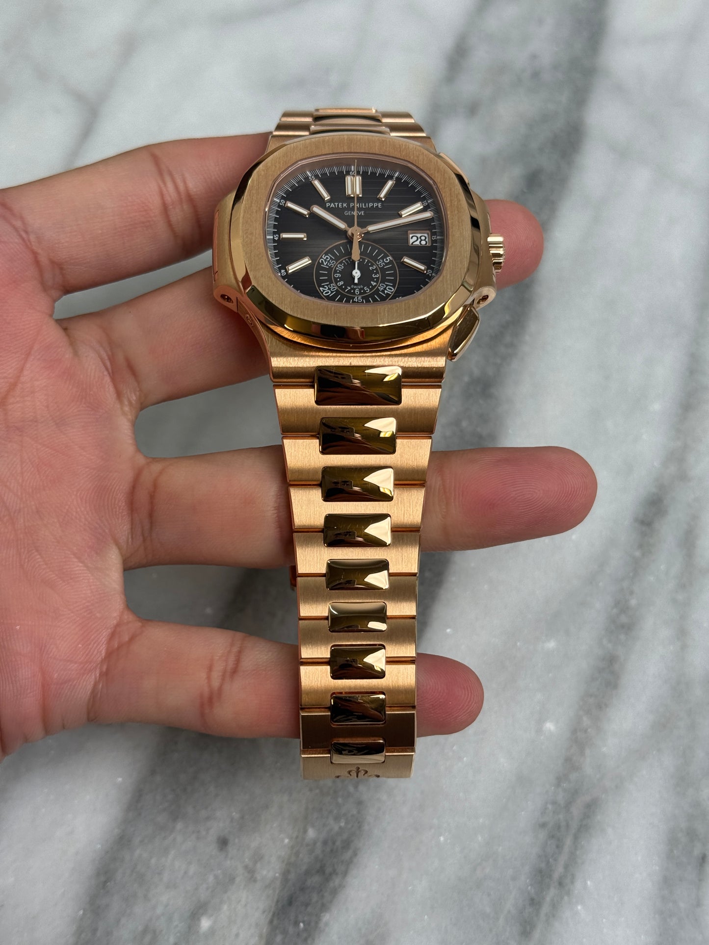 2022 5980/1R Nautilus, New Buckle Preowned Complete