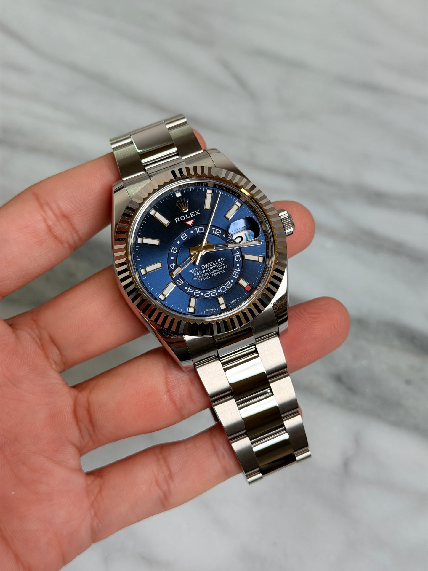 2023 326934 Oyster Blue Sky Preowned and Polished Complete