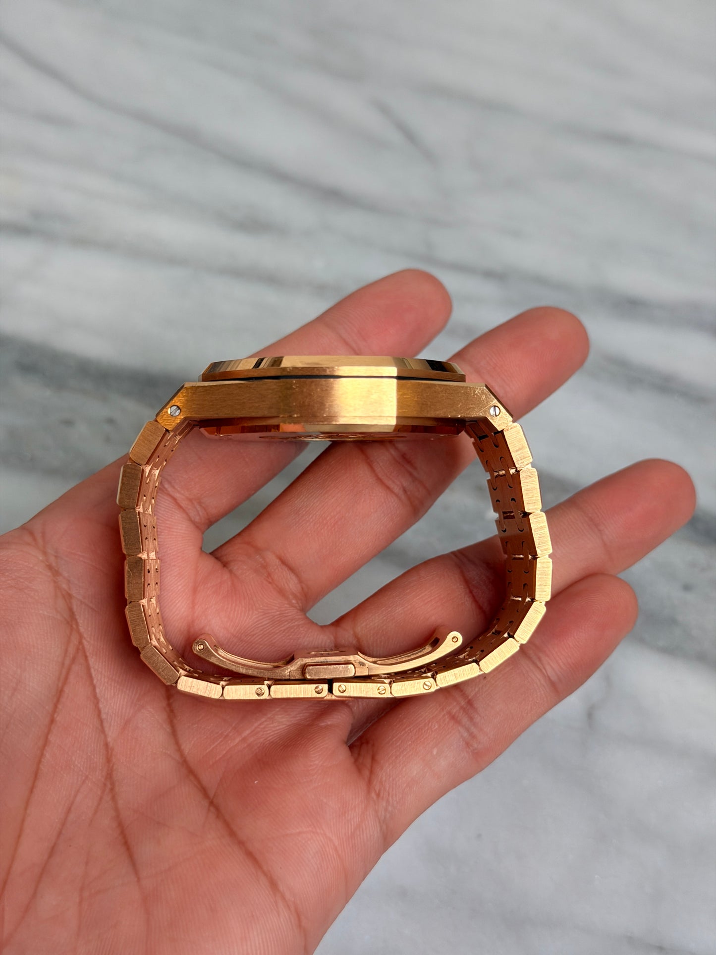 2017 26320OR.OO.1220OR.01 Black on Bracelet Preowned, Card Warranty Complete