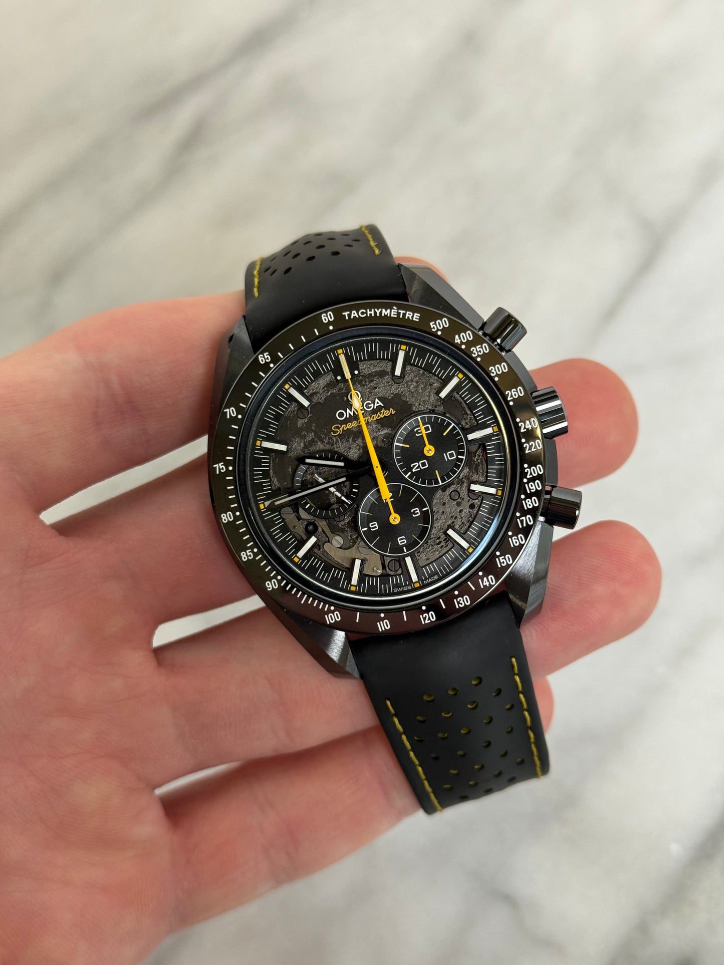 2025 31092445001001 Speedmaster Apollo 8 Black Dial Black/Yellow Rubber Strap New Complete