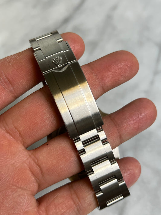 2016 116610LV Hulk Preowned and Polished Complete