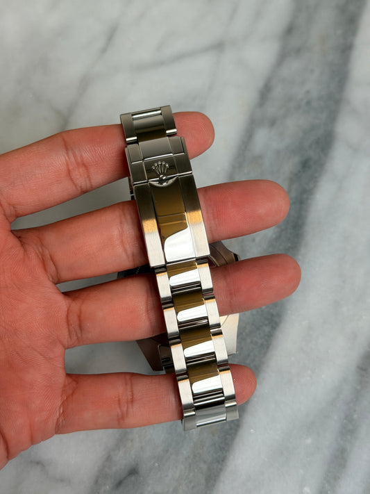 2021 126710BLRO Oyster Pepsi Like New Complete