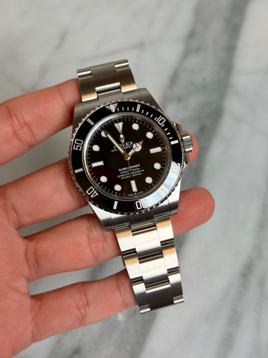 2025 124060 No Date New Stickered (no barcode) Complete