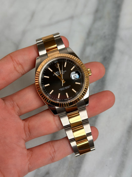 2020 126333 Oyster Black Index Preowned NFC Complete