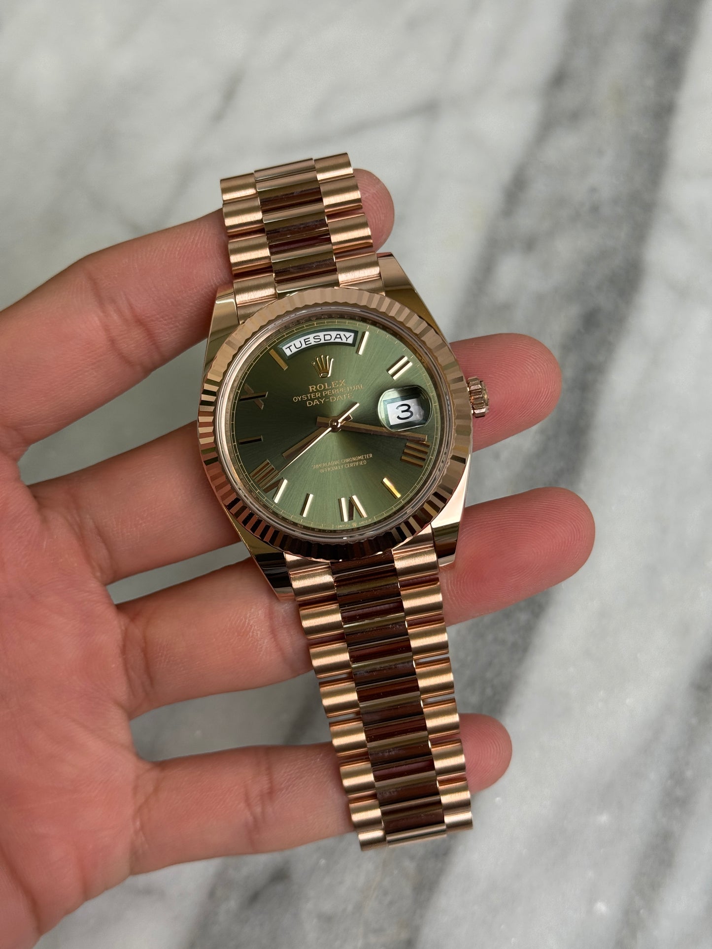 2025 228235 Olive New Complete