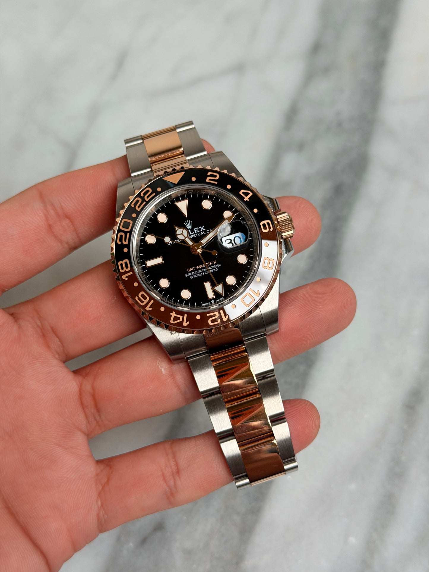 2022 126711CHNR Rootbeer Preowned Good Complete