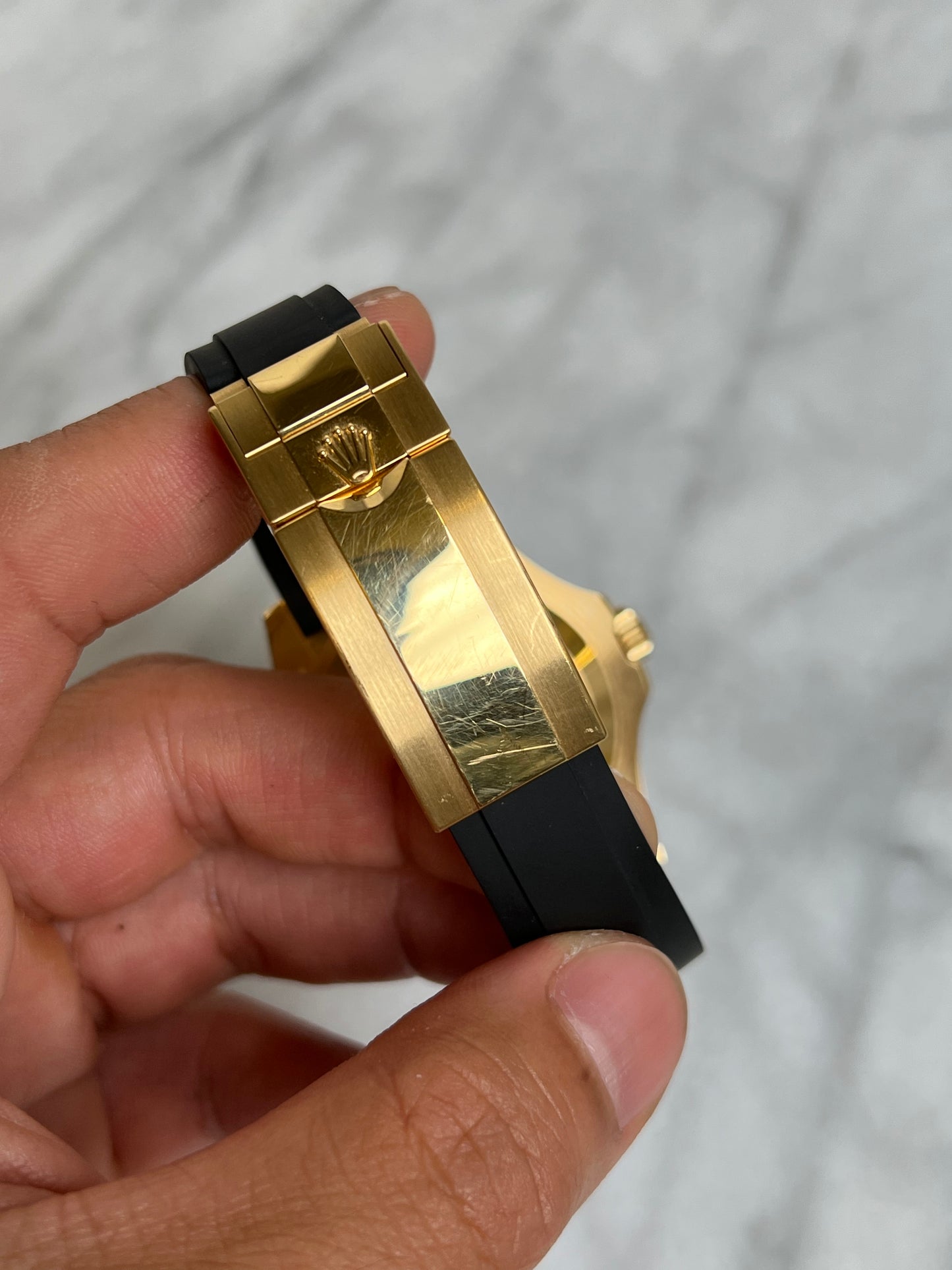 N/A 226658 YG YM42 Preowned Watch Only