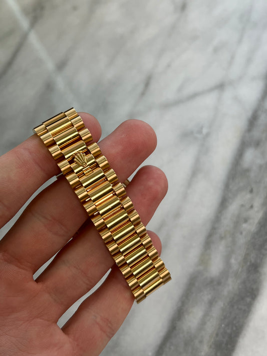 2023 128238A Champ Baguette DD36 Preowned Complete