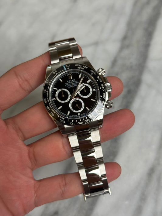 2025 126500LN Black New Complete