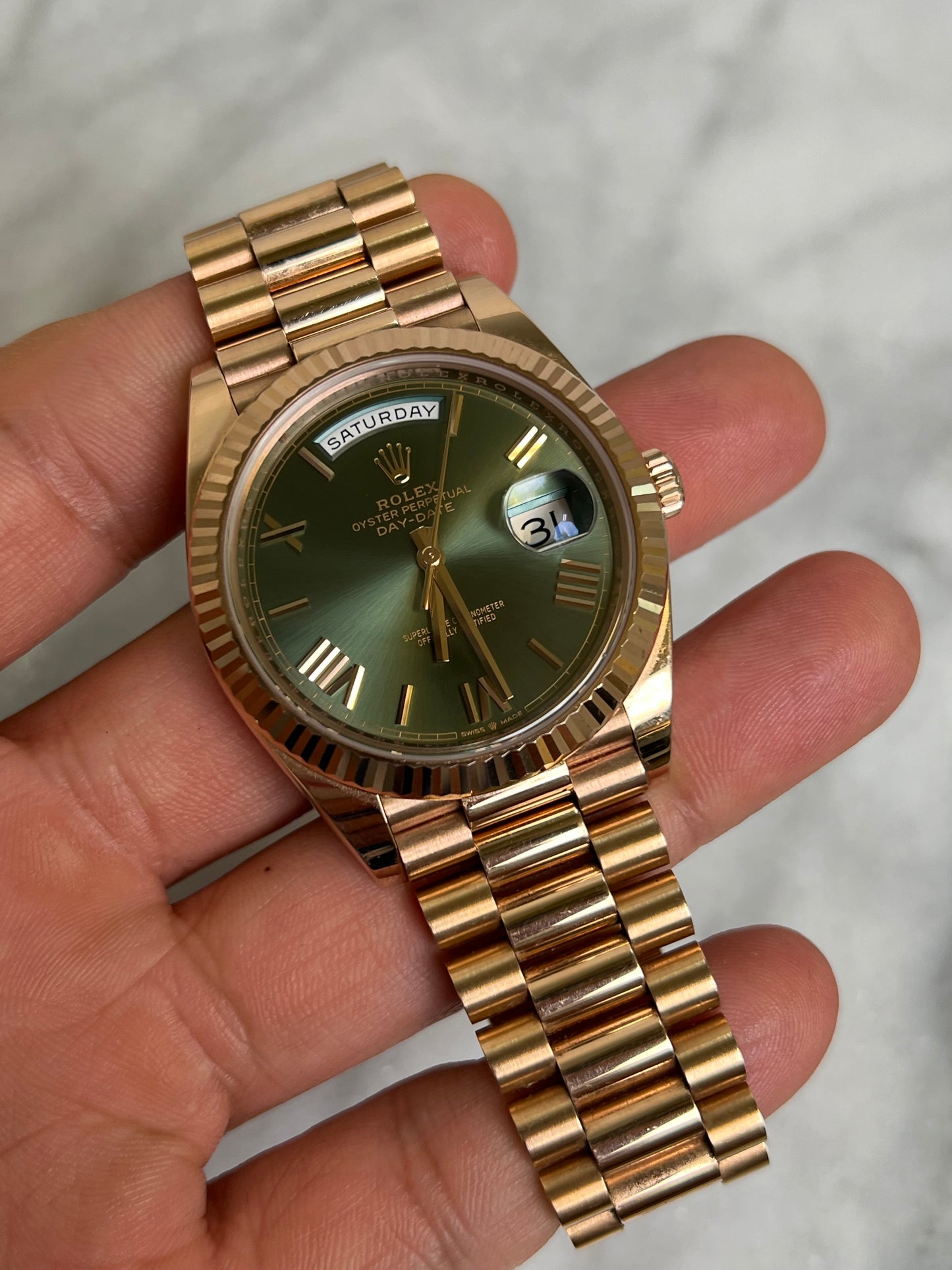 2019 228235 Olive Preowned Complete