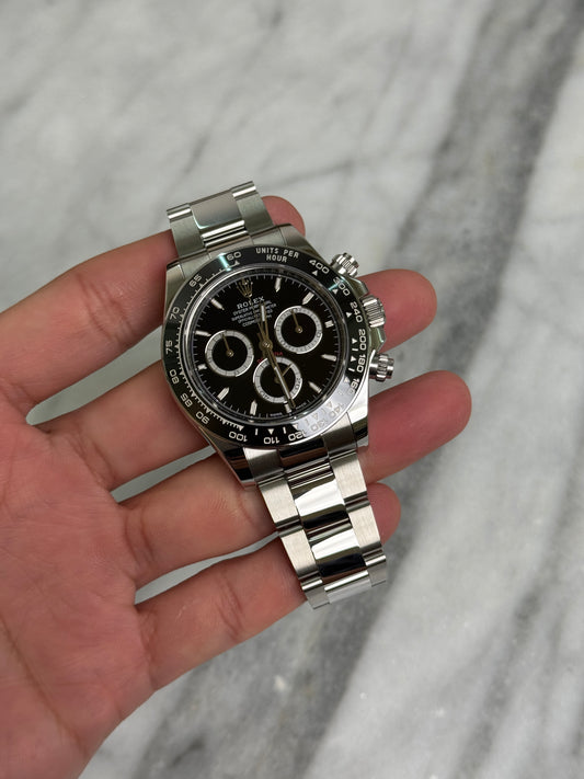 2025 126500LN Black New Complete