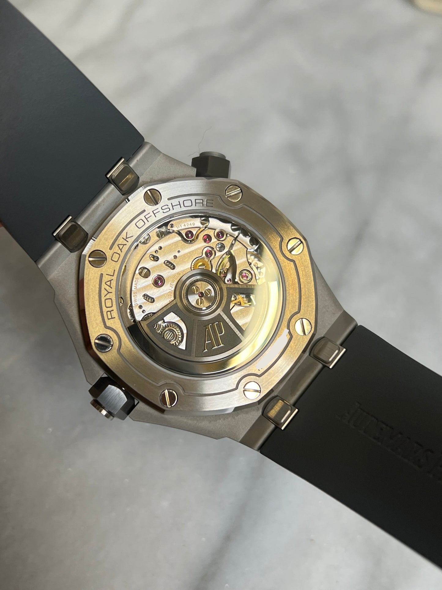 2024 15720ST.OO.A009CA.01 Grey Diver Like New Complete