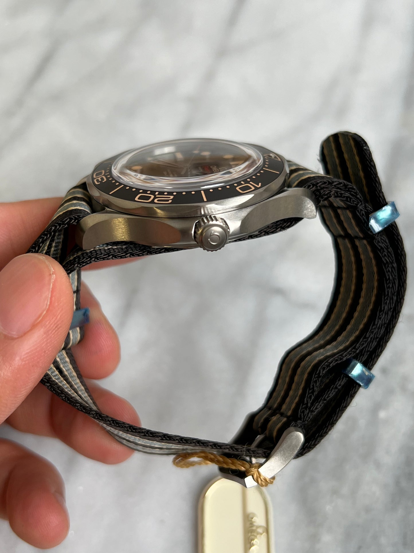 2025 21092422001001 Seamaster Diver 300M James Bond 007 Titanium on NATO strap New Complete