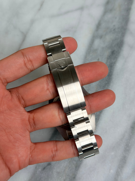 2016 116610LV Hulk Preowned Complete