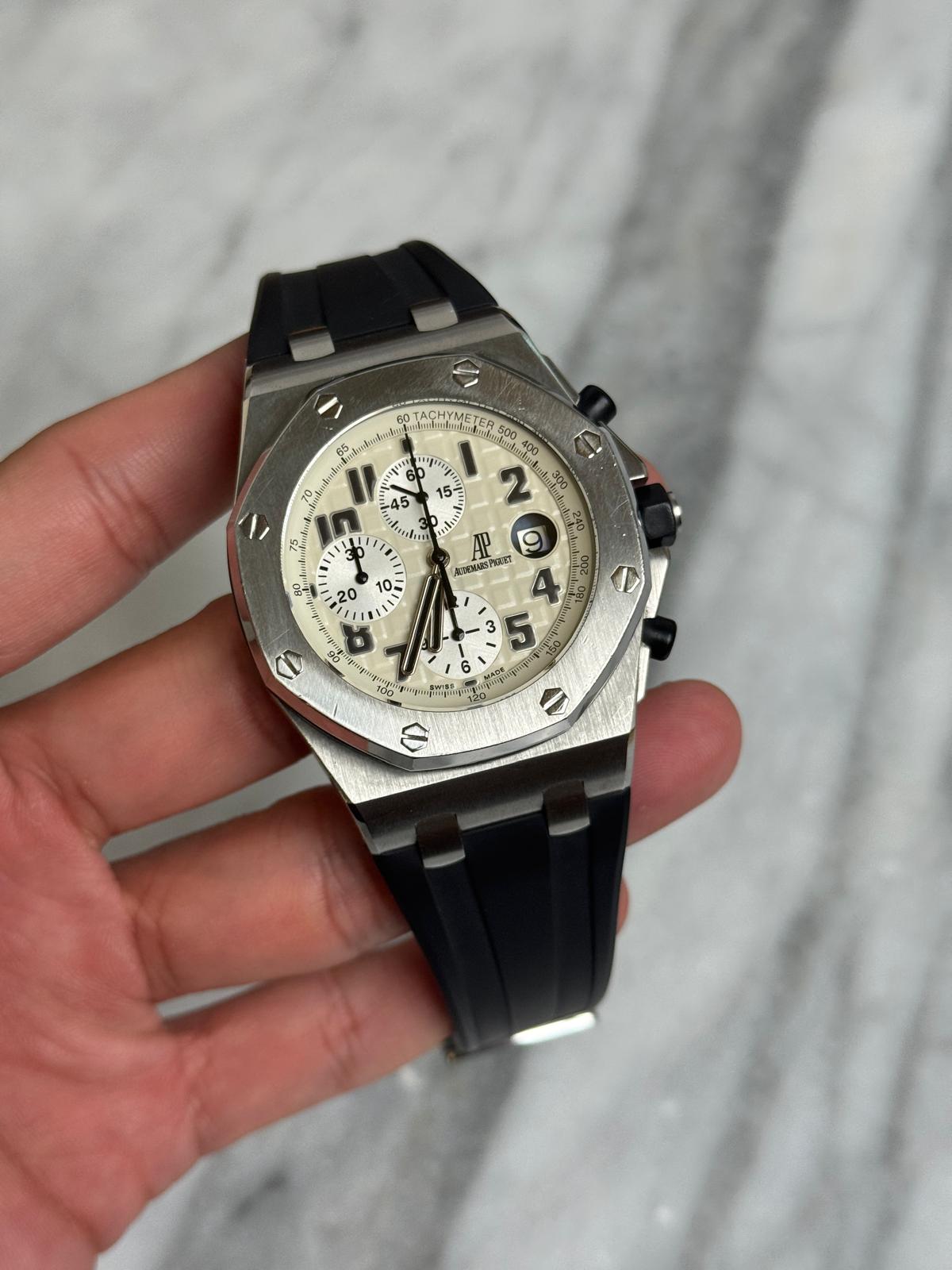 N/A 26170ST.OO.D091CR.01 Safari on Strap Preowned Watch/Box/Instructions, NO WARRANTY