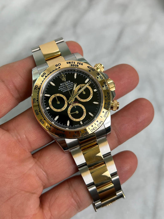 2024 126503 Black Preowned Good Complete