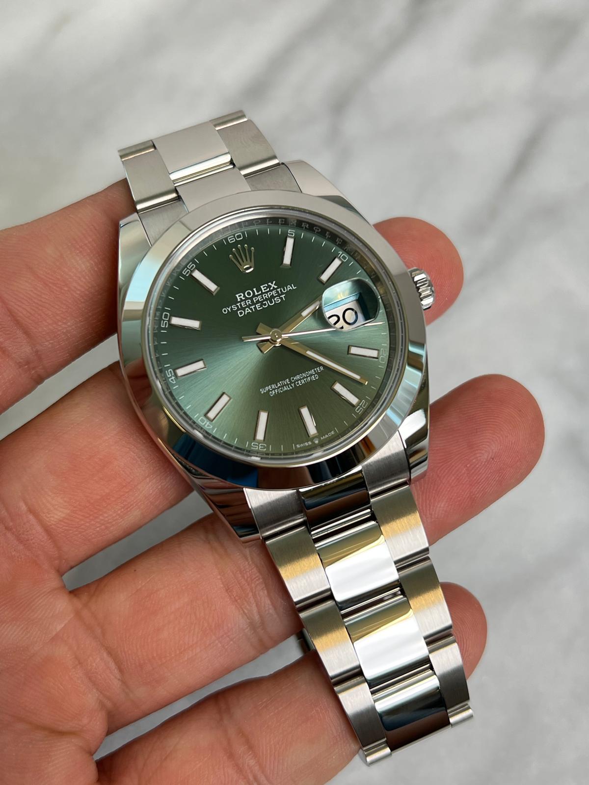 2024 126300 Oyster Green Index New Complete