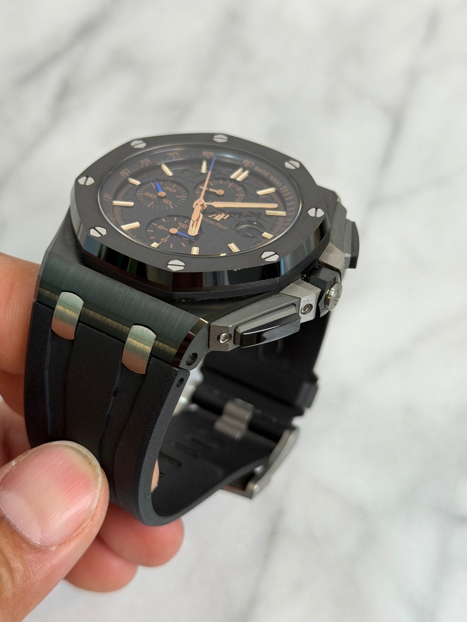 AP 2017 26405CE.OO.A002CA.02 Black Ceramic Offshore Preowned Complete 14820