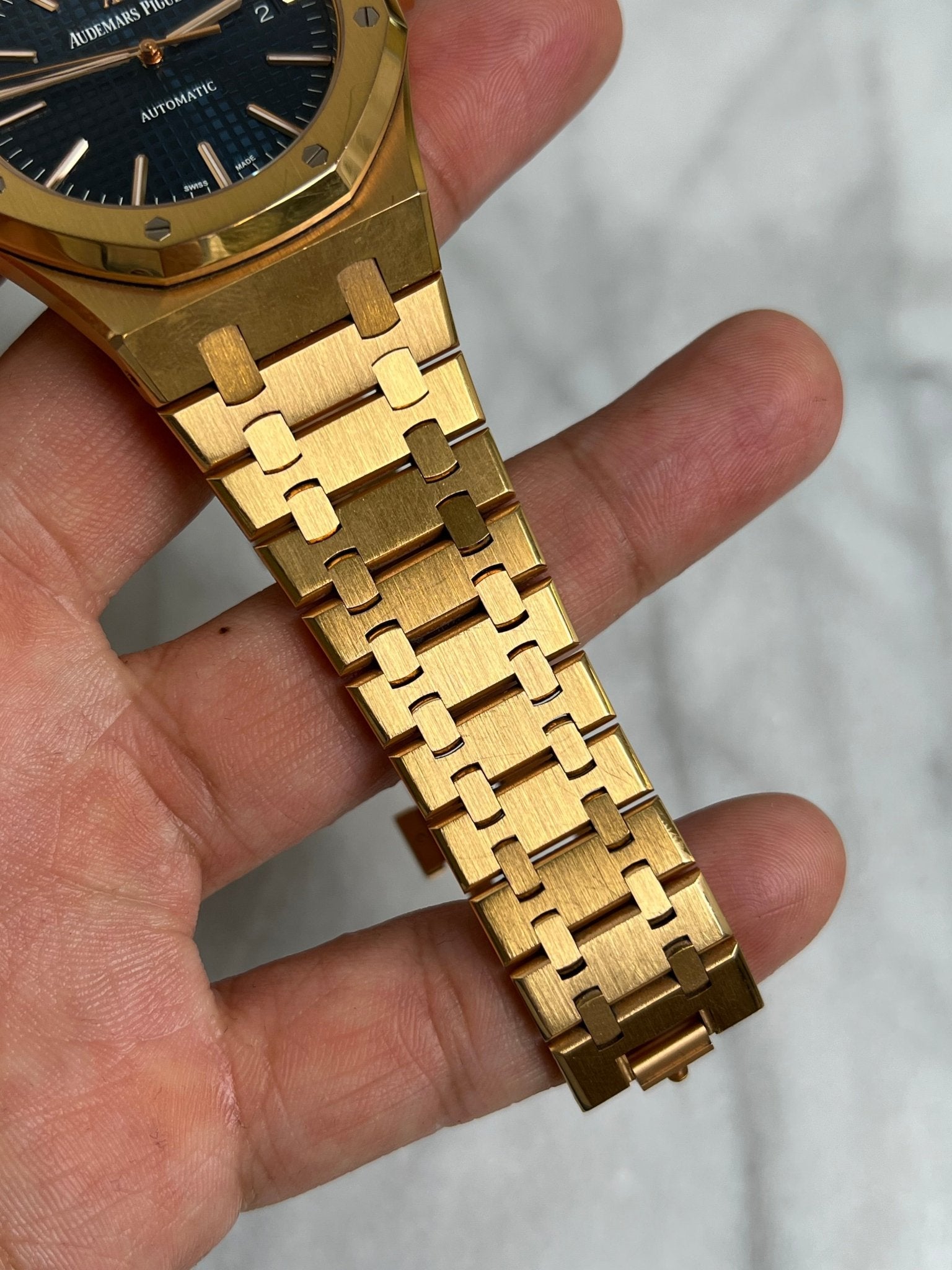 AP 2018 15400OR.OO.1200OR.01 Blue on Bracelet, Swapped Dial by AP Preowned Watch/Warranty 14136