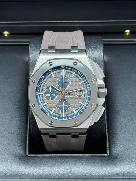 AP 2020 26400IO Grey Offshore Preowned Complete 14787