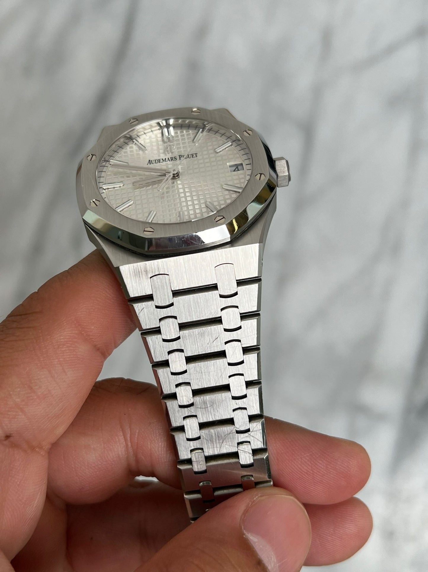 AP 2021 15500ST White Preowned Complete 11914