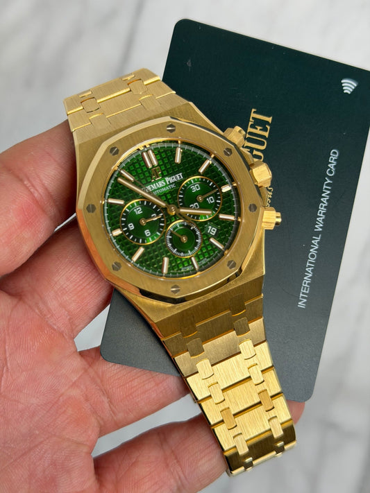 AP 2021 26331BA Green on Bracelet Preowned Complete - 1.5 14532
