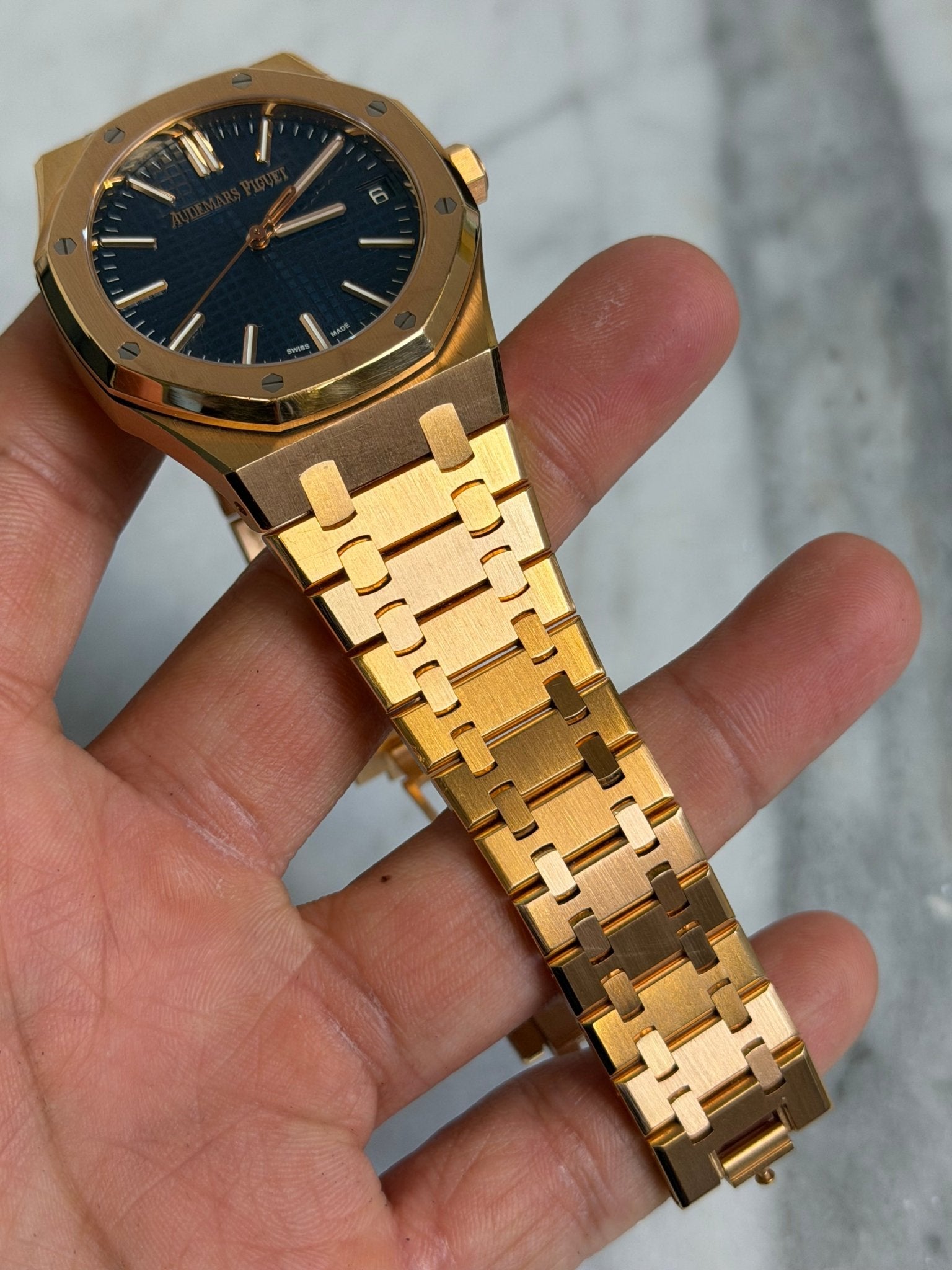 AP 2022 15510OR Blue on Bracelet, 50th Preowned Complete 14603