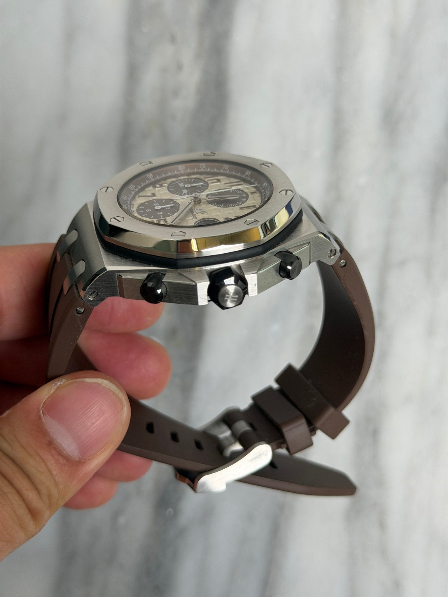 AP N/A 26470ST Safari Preowned and Polished Watch/Box/Photocopy of Warranty Only 14375