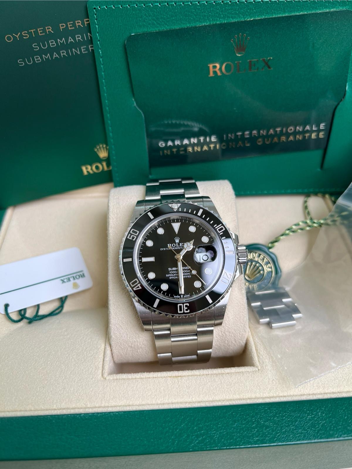 Rolex 2022  126610LN	Preowned Sub Date 41mm complete