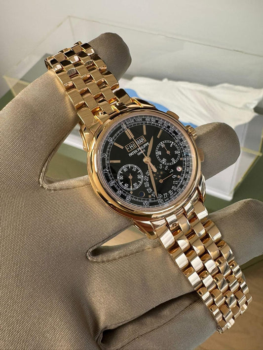 2022 5270/1R Perpetual Calendar Preowned Good Complete (Missing second caseback)