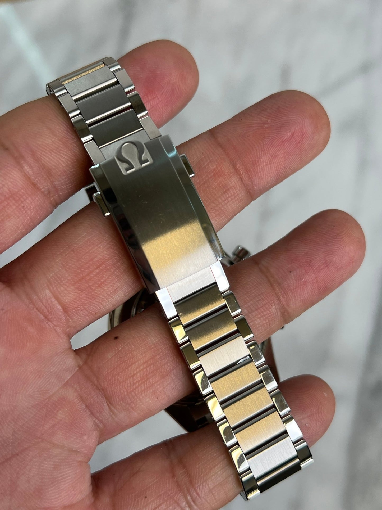 Omega 2023 311.30.40.30 Speedmaster Ed White Like New Complete 13653